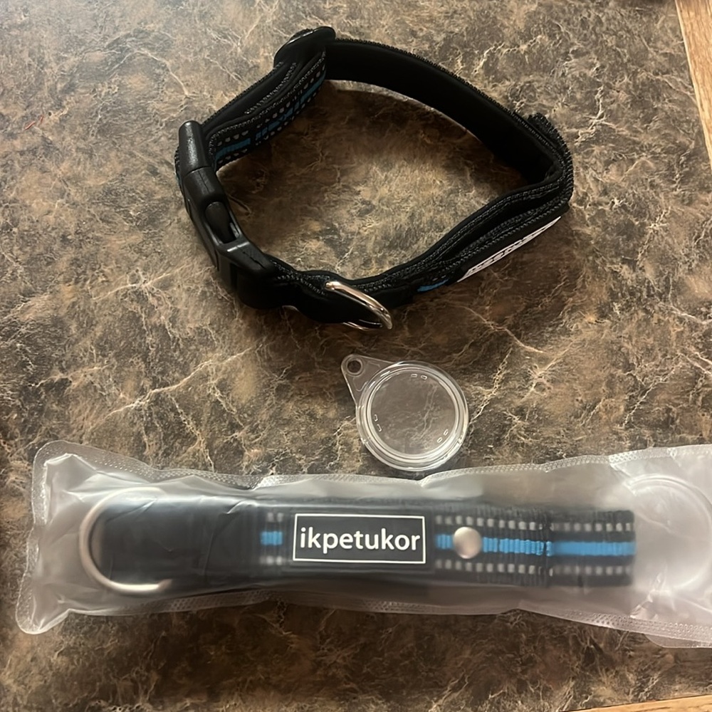 Lot of 2 Apple air tag dog collars